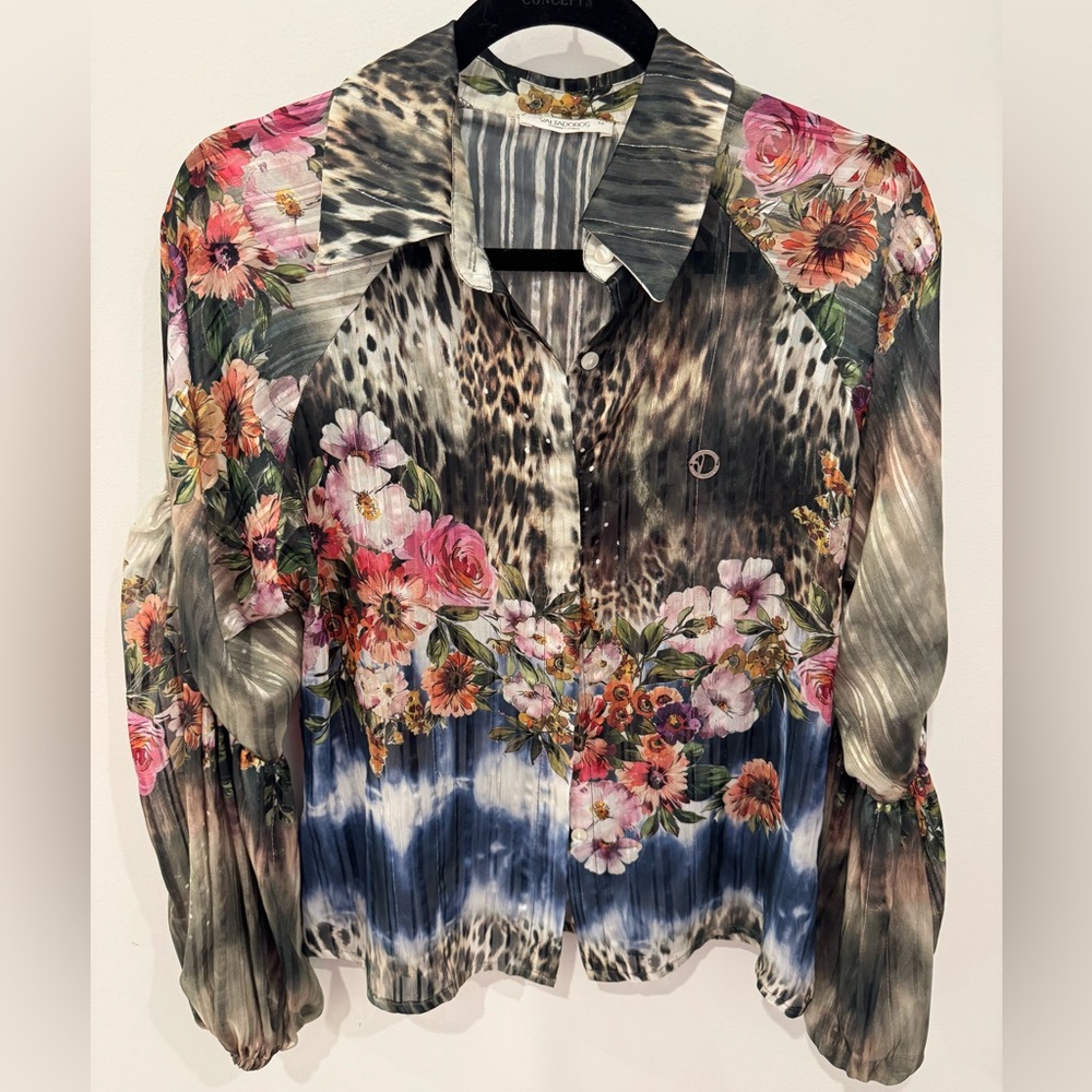 Valtadoros Animal Print Floral Button Blouse – Size M – NWOT